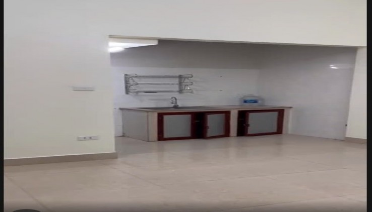 CHO THUÊ NHÀ NGUYÊN CĂN MẶT NGÕ 202 PHỐ TRỊNH ĐÌNH CỬU, 65M2, 3.5 TẦNG 13.5 TR